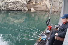 조황조행기 > 낚시점 조황 > 늘푸른낚시터 1kg대물장어와 휴일조항정보