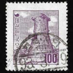수집전문쇼핑몰 우문관 177-경북-경산-자인(03) / 우정투문 100환 첨성대 / 만월사용제 / 93,3,19 / 경북 자인 /