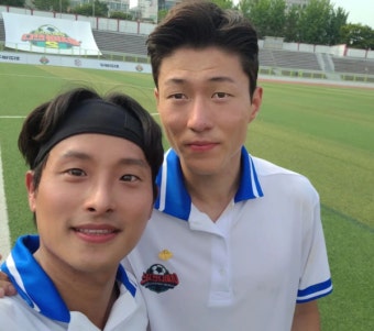 뭉찬 2 김준현...황의조 선수와 찰칵