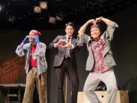 [공연Review] 웃음 속의 풍자 한 스푼, 코믹 연극 늘근 도둑 이야기