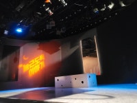 [공연Review] 웃음 속의 풍자 한 스푼, 코믹 연극 늘근 도둑 이야기