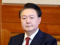 윤석열 측 28일 오전 10시 특검 출석…비공개 조사 요청 윤석열 측 \
