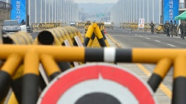 開城工業団地操業、全面中断へ…韓国政府が超強硬対北朝鮮制裁を断行│韓国政治・外交│wowKora(ワウコリア)