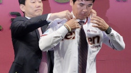 ＜韓国プロ野球＞チャン・ジョンソク氏、ネクセン・ヒーローズの新監督に就任│韓国スポーツ│wowKorea(ワウコリア)