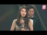 Miss A Suzy & 俳優パク・ボゴム、「Best Star Award」受賞 @ 2016 AAA | wowKorea（ワウコリア）