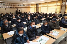 포토갤러리 - 20220118 새해농업인 실용교육-현남면 읽기 | 현장행정 > 포토갤러리
