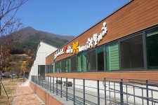 본관동 | 테마마을 시설현황 | 시설안내 | 영천시 별빛테마마을