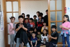 2019년 어버이날을 맞이하여 상금3리 경로당을 방문하여 작은 효를 실천하는 금당실지역아동센터 아동들^^ - 마을이야기 -예천군 금당실마을... 