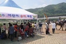 영덕뉴스 제20회 영덕군어린이대축제 오십천 둔치에서 성황리 개최