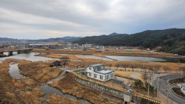 자유게시판 영덕읍 알마트 앞 동보팰리스 매매합니다