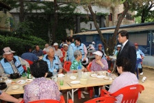 옥련1,2동 경로잔치참석 상세보기 | 구정홍보관