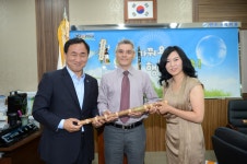 un isdr 동북아사무소장접견 상세보기 | 구정홍보관