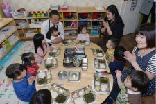 한양 어린이집 급식배식 상세보기 | 구정홍보관