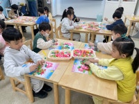 키즈월드유치원(04.09.) 상세보기 | 메뉴명 > 메뉴명 연수구국제언어체험센터