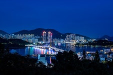 여수시 여수 선소대교, 11일 밤 ‘준공식’…낭만 밤바다 불 밝힌다 여수 선소대교, 11일 밤 ‘준공식’…낭만 밤바다 불 밝힌다 
