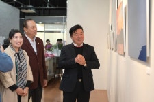제16회 예산을 담은 사람들 정기사진전 활동사진 < 소통과 참여 < 열린군수실 제16회 예산을 담은 사람들 정기사진전