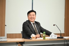 4분기 읍면장 회의 활동사진 < 소통과 참여 < 열린군수실 4분기 읍면장 회의