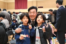 보성초등학교 입학식 활동사진 < 소통과 참여 < 열린군수실 보성초등학교 입학식