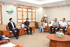 문화예술학교 추사묵연회 내방 활동사진 < 소통과 참여 < 열린군수실 문화예술학교 추사묵연회 내방