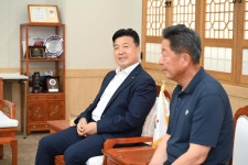 문화예술학교 추사묵연회 내방 활동사진 < 소통과 참여 < 열린군수실 문화예술학교 추사묵연회 내방