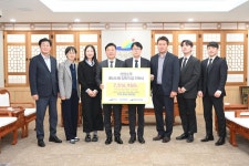 ㈜선양소주 예산사랑장학회 장학금 기탁 방문(덕산·봉산면) 활동사진 < 소통과 참여 < 열린군수실 ㈜선양소주 예산사랑장학회 장학금 기탁 방문... 