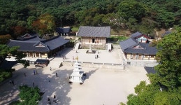 제1경 수덕사 < 예산10경 < 관광명소 < 예산군 문화관광  제1경 수덕사 > 예산10경 > 관광명소 >