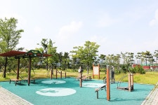 체육시설(축구장 등) < 근린시설 < 광양항 배후단지 < 항만운영 < 여수광양항만공사 여수광양항만공사