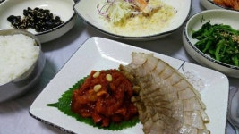 진영보쌈·칼국수 - 英陽郡