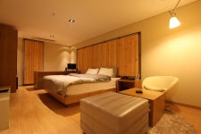 트루 리뷰 데일리호텔 - 호텔&레스토랑 할인예약