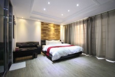 통영 바다풍경 - 트리플 숙소