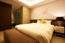 수원 - 로얄 프라임 호텔 후기, 가격, 위치 - 예약