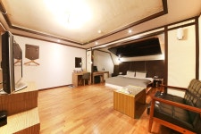 춘천 HOTEL 메이트