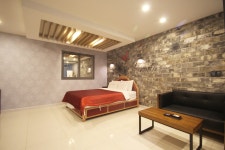 익산 필 무인텔 - 트리플 숙소