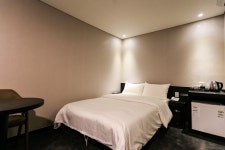 (경기도 성남시 분당구 서현동 247-3 ) (분당(서현) 레니엘) | 야놀자 : 대한민국 대표 종합 숙박어플 야놀자 : 대한민국 대표 종합 숙박어플