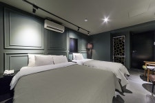 동대문 라트리 | 야놀자