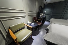 동대문 라트리 | 야놀자