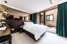 논현 왈츠 - 트리플 숙소