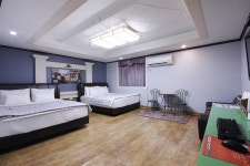 부산 하단 파라다이스 - 트리플 숙소