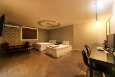 부산 온천장 JS - 트리플 숙소