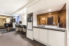 외대 Life hotel Raha - 트리플 숙소