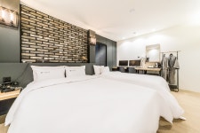 원주 봄봄 호텔 - 트리플 숙소