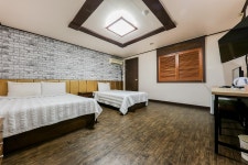 천안 터미널 꼬모도 데일리호텔 - 호텔&레스토랑 할인예약