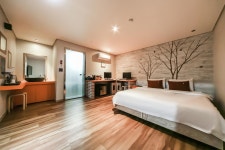 트루 리뷰 데일리호텔 - 호텔&레스토랑 할인예약