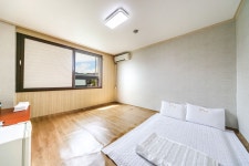 영덕 동해해상관광호텔 - 트리플 숙소