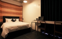 호텔 더 디자이너스 종로 | 야놀자