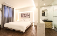 진주 프라하 호텔(boutique hotel) 디럭스 | 대한민국 최저가 종합숙박 예약 | 야놀자 공식 모바일 사이트