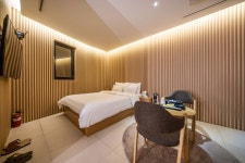 종로 T - 트리플 숙소