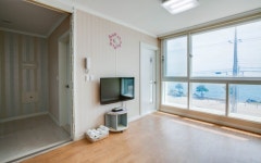 영덕 일화수펜션 201라온제나 | 대한민국 최저가 종합숙박 예약 | 야놀자 공식 모바일 사이트