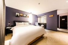 트루 리뷰 데일리호텔 - 호텔&레스토랑 할인예약