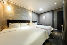 순천 나무늘보 호텔